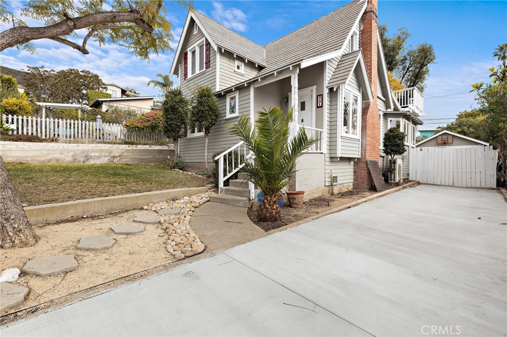 251 Viejo Street | Similar Property Thumbnail