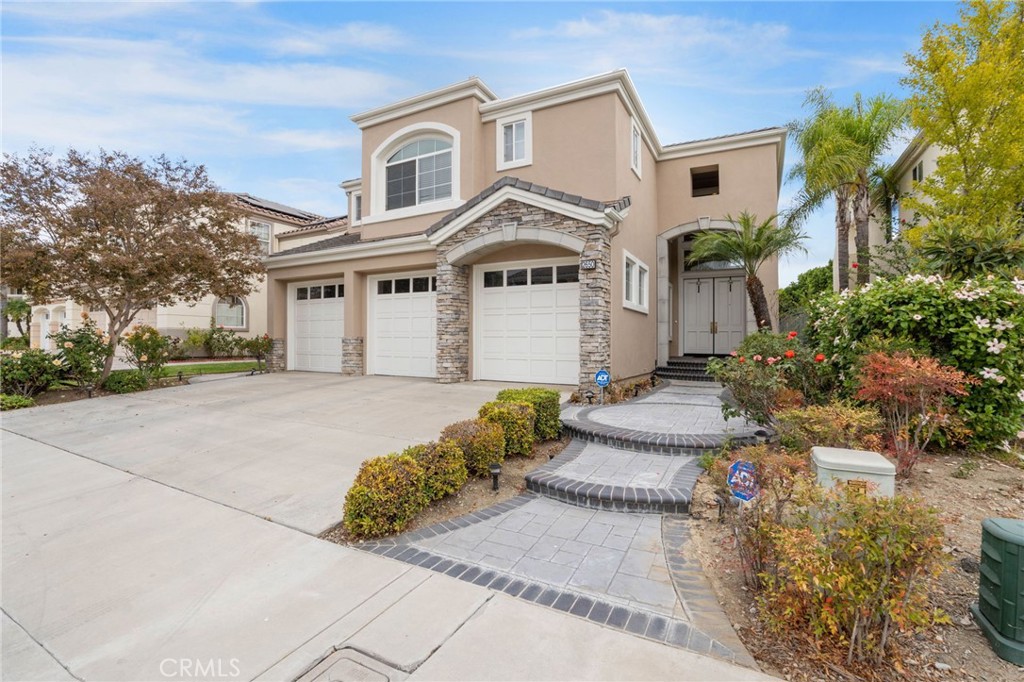 2650 Saratoga Drive, Fullerton, CA 92835