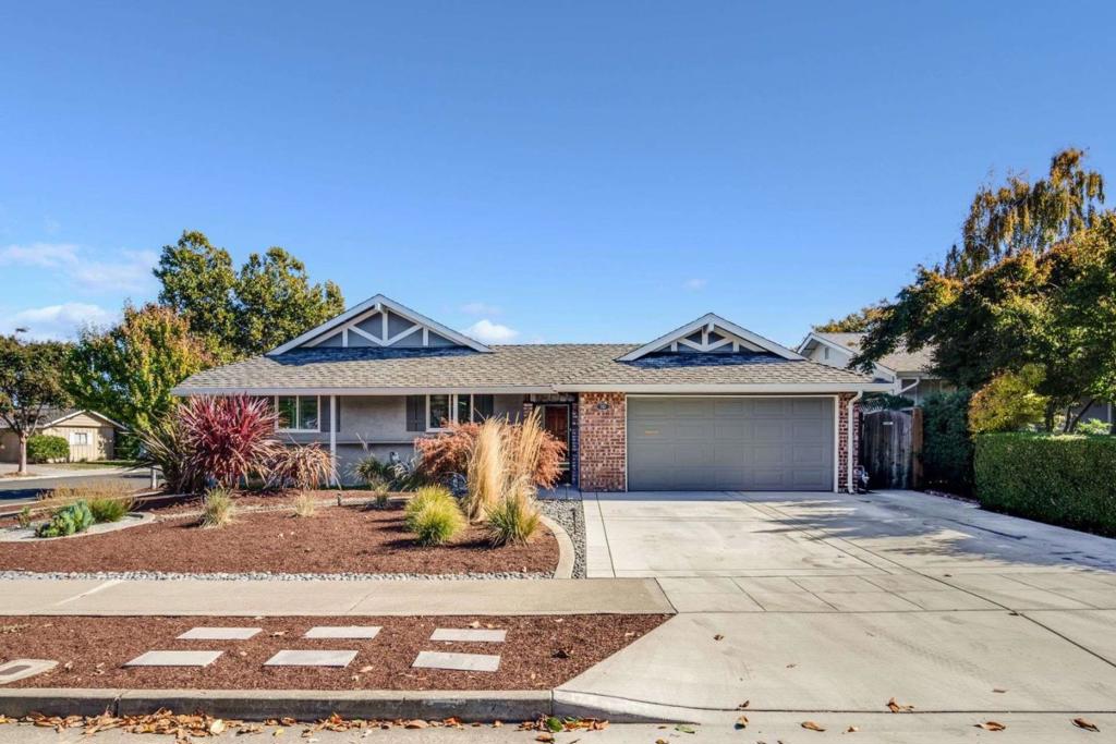 742 Holbrook Place, Sunnyvale, CA 94087