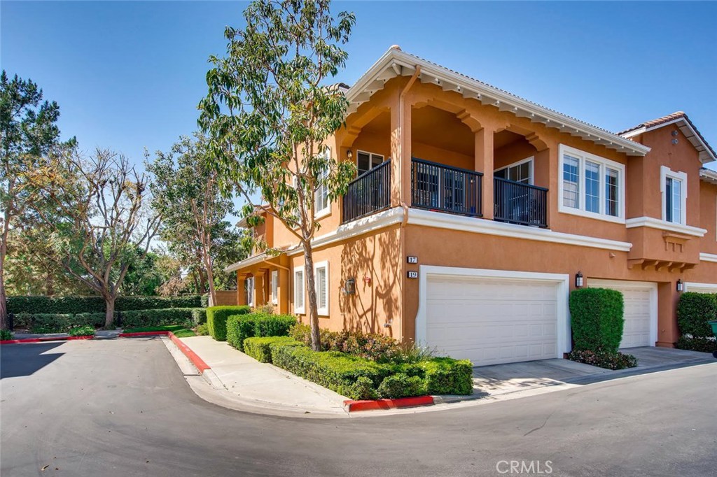 17 Daffodil, Irvine, CA 92618