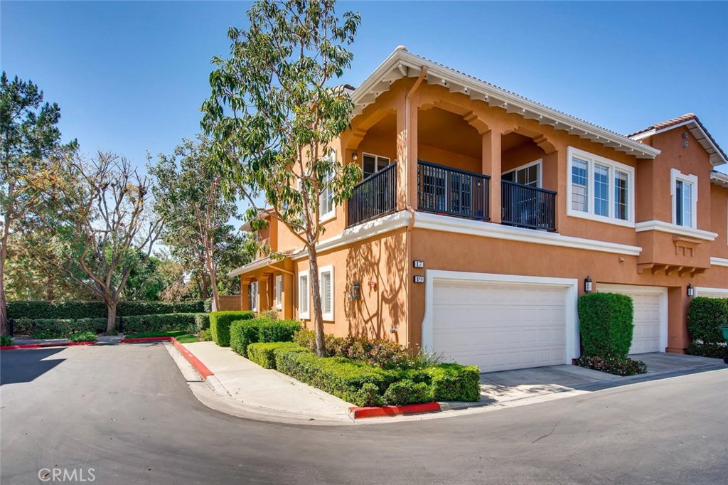 17 Daffodil, Irvine, CA 92618