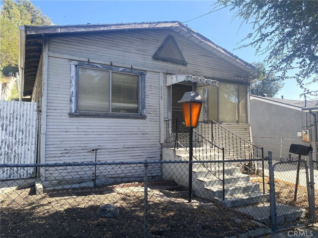 3538 Sierra Street, Los Angeles, CA 90031