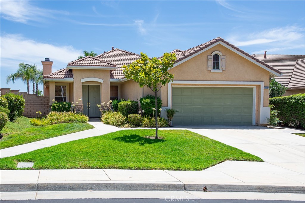 28397 Oasis View Circle, Menifee, CA 92584