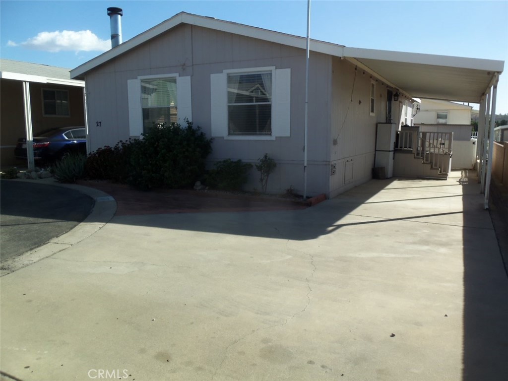 2140 Mentone Boulevard, #27, Mentone, CA 92359