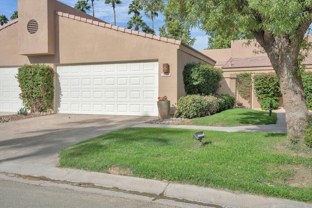 76624 Daffodil, Palm Desert, CA 92211