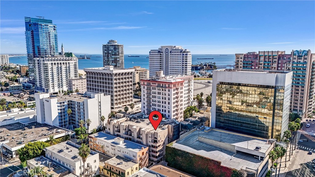 35 Linden Avenue, #410, Long Beach, CA 90802