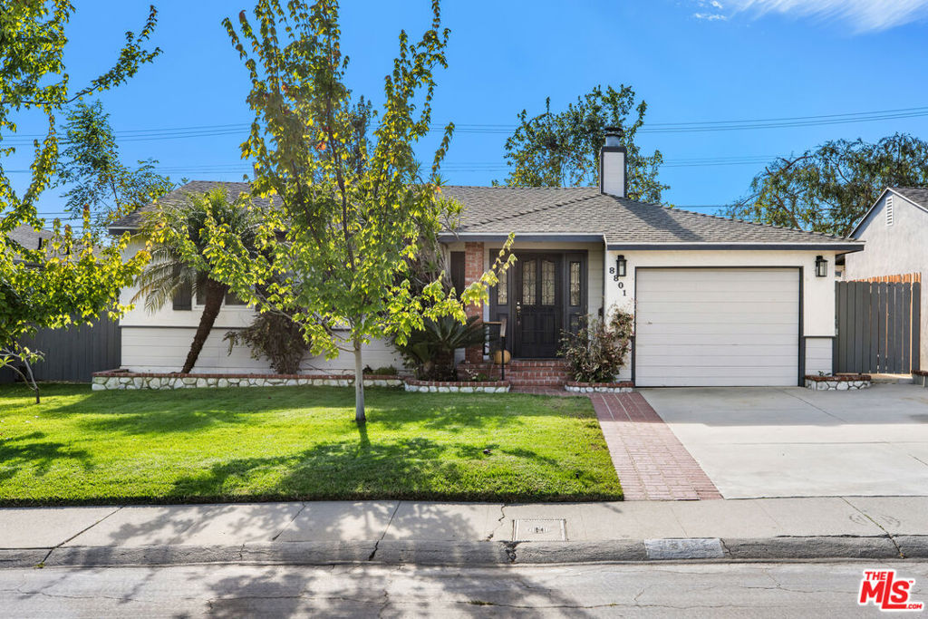 8801 Bleriot Avenue, Los Angeles, CA 90045