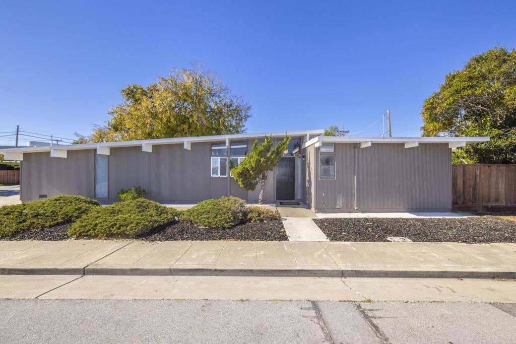 643 Connie Avenue, San Mateo, CA 94402