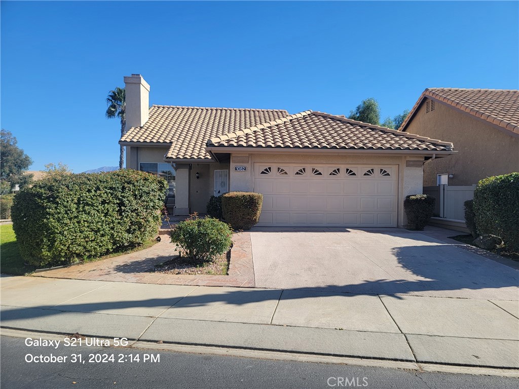 1082 Fairway Oaks Avenue, Banning, CA 92220