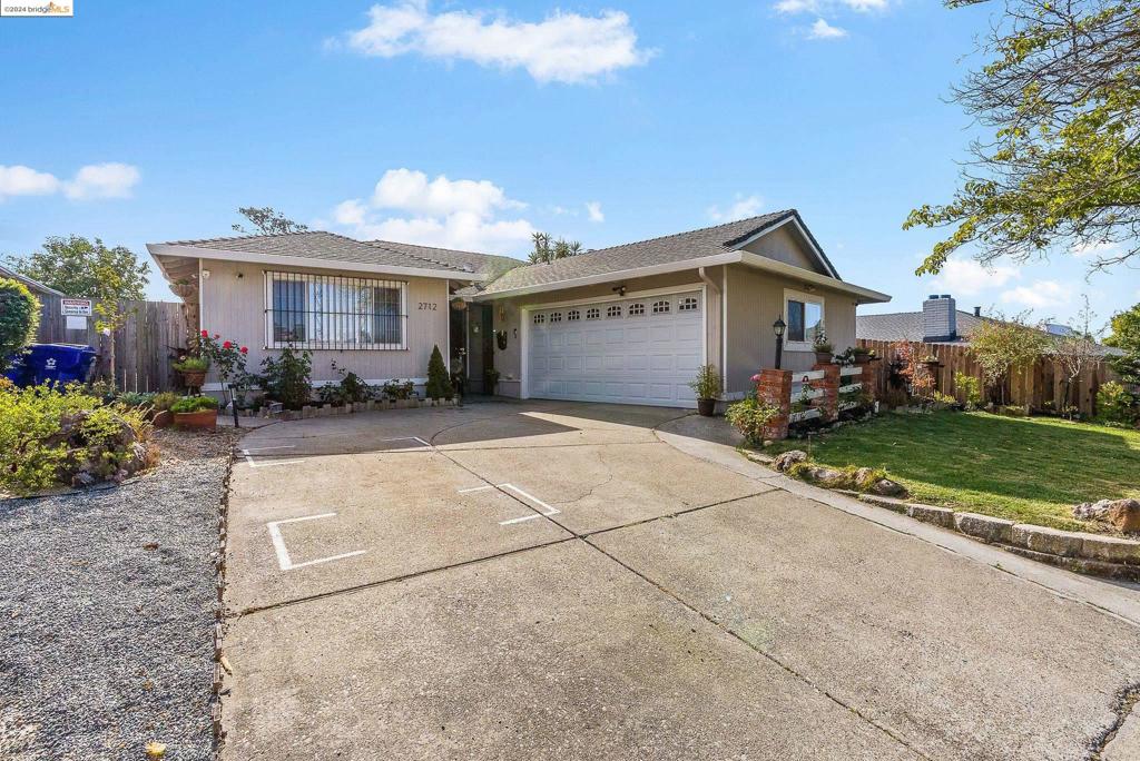 2712 Groom Drive, Richmond, CA 94806-2641