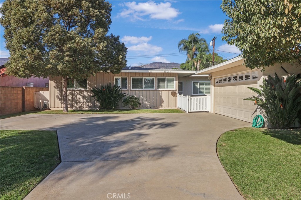 19017 E Haltern Avenue, Glendora, CA 91740