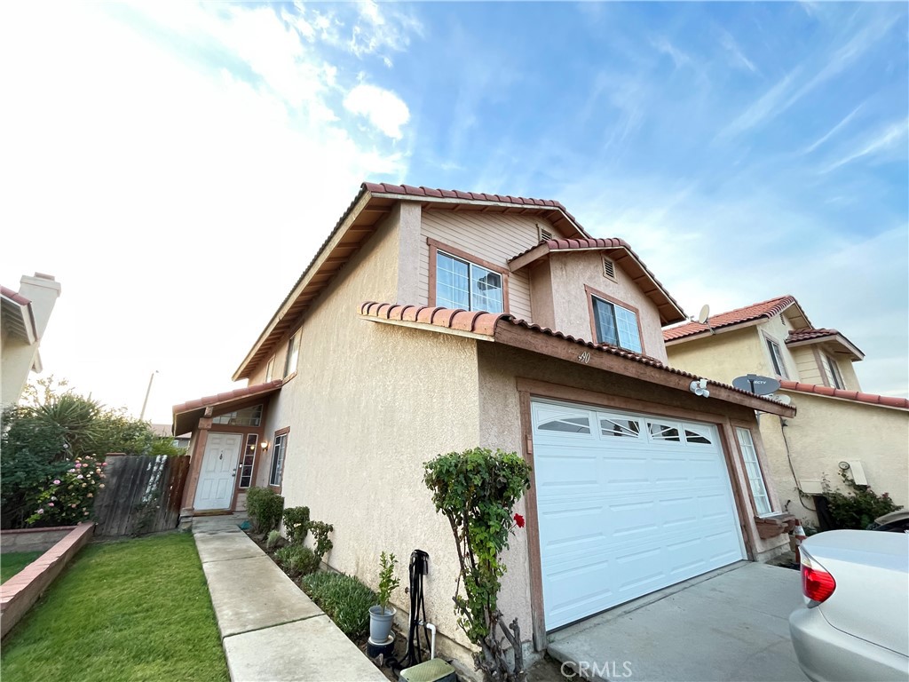 490 Hacienda Avenue, Perris, CA 92571