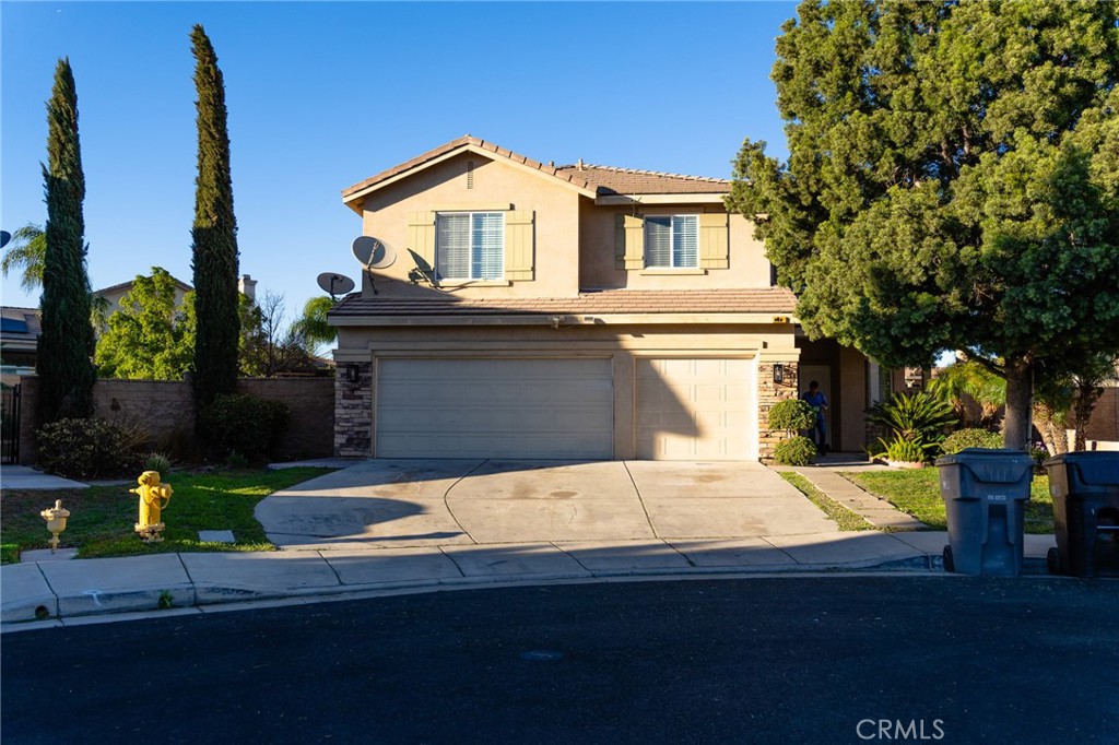 7859 Jeannie Ann Circle, Eastvale, CA 92880