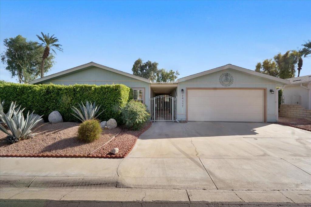 74177 Zircon W. Circle, Palm Desert, CA 92260