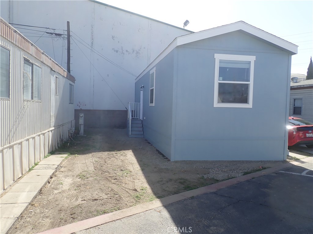 5678 Shull St , #13, Bell Gardens, CA 90201