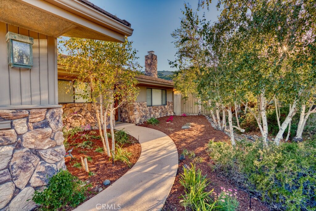 1743 Quail Drive, San Luis Obispo, CA 93405