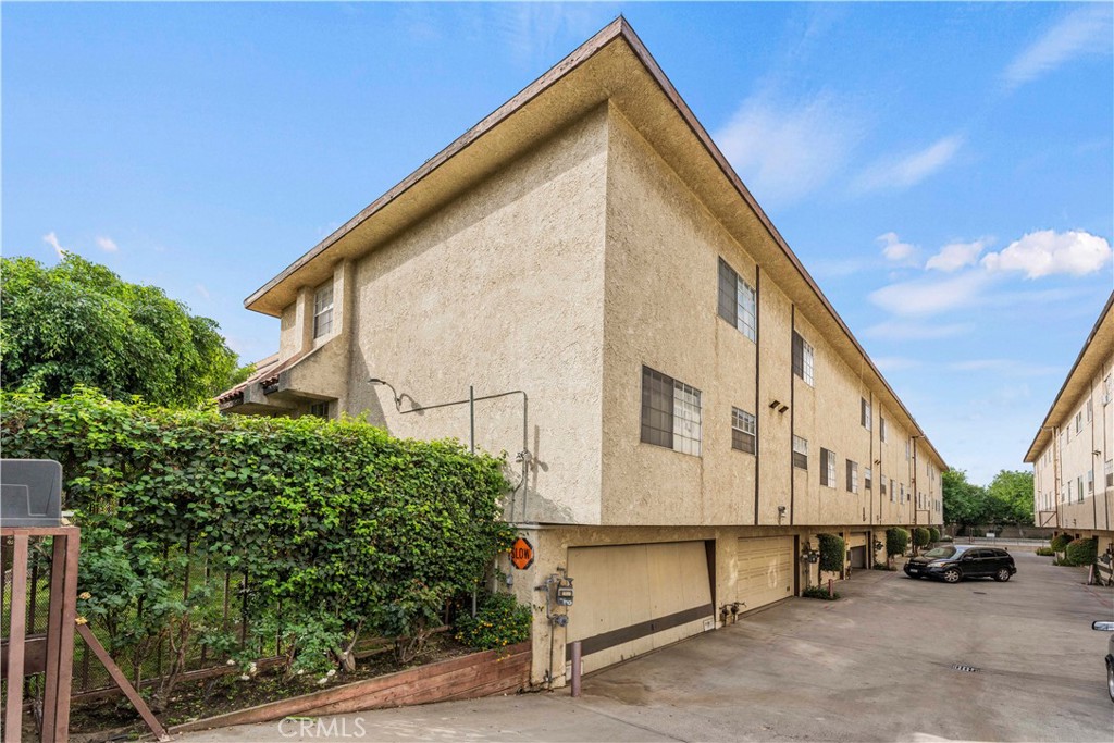 8927 Cedros Avenue, #4, Panorama City, CA 91402