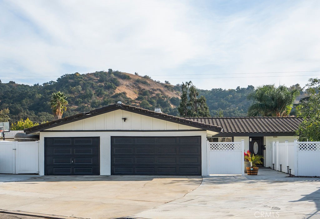 538 E Colorado Avenue, Glendora, CA 91740