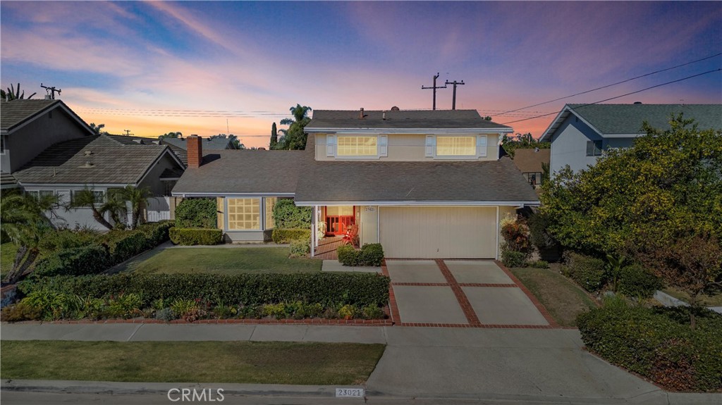 23021 El Caballo Street, Lake Forest, CA 92630