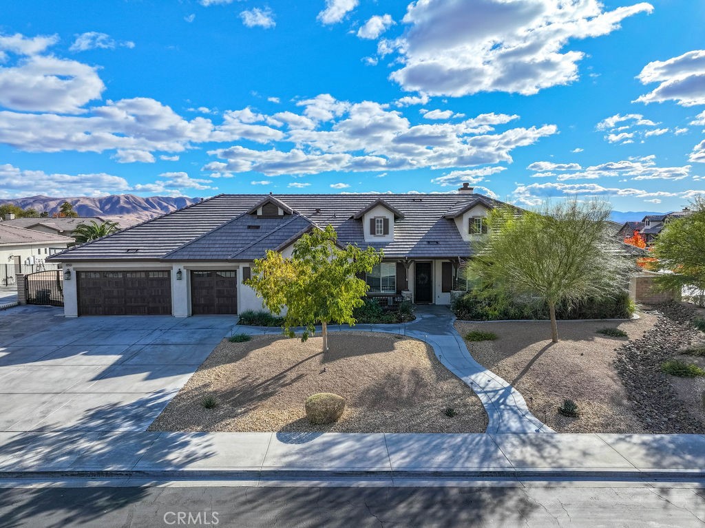 20265 Gala Road, Apple Valley, CA 92308