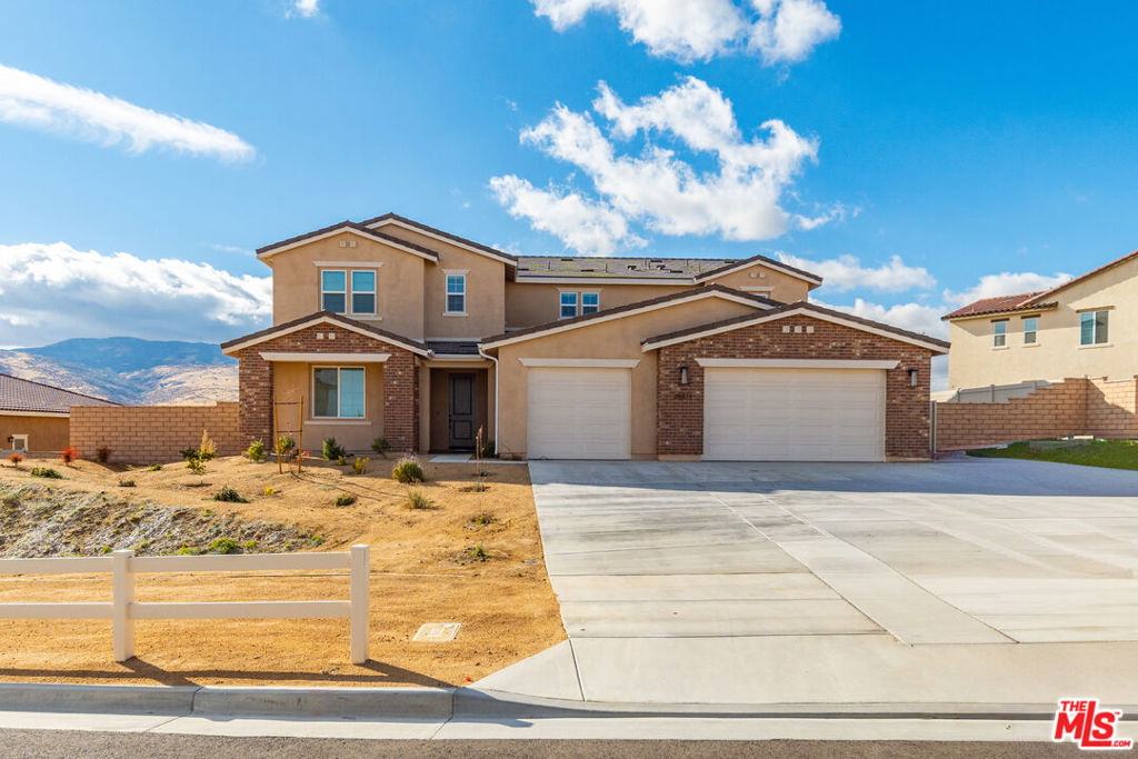 39321 Stallion Drive, Palmdale, CA 93551