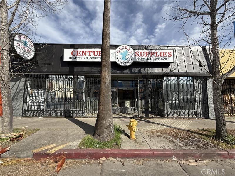 6716 Van Nuys Boulevard | Similar Property Thumbnail