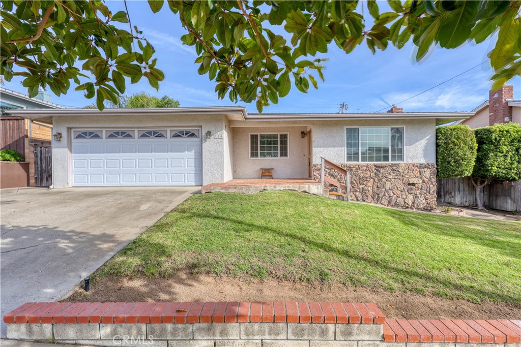 350 N Courtland Street, Arroyo Grande, CA 93420