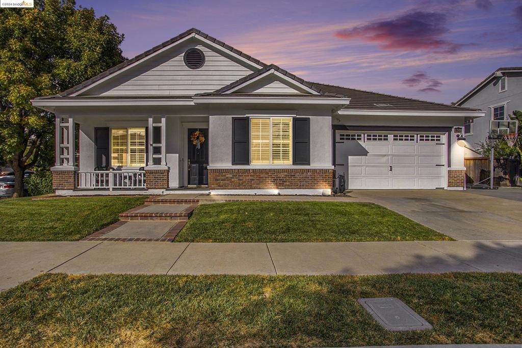 1701 Rosie Ln, Brentwood, CA 94513