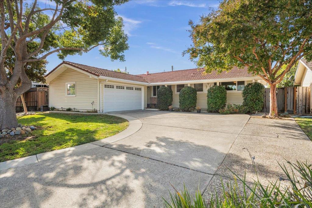 228 Kellogg Way, Santa Clara, CA 95051