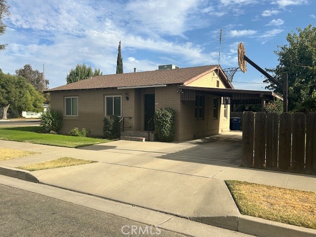 400 W 8Th Street, Madera, CA 93637