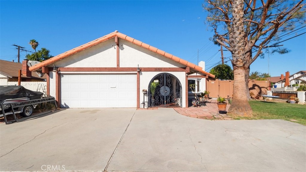 5311 Central Avenue, Riverside, CA 92504