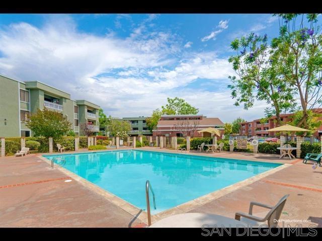 1060 Washington Ave , #11, Escondido, CA 92025