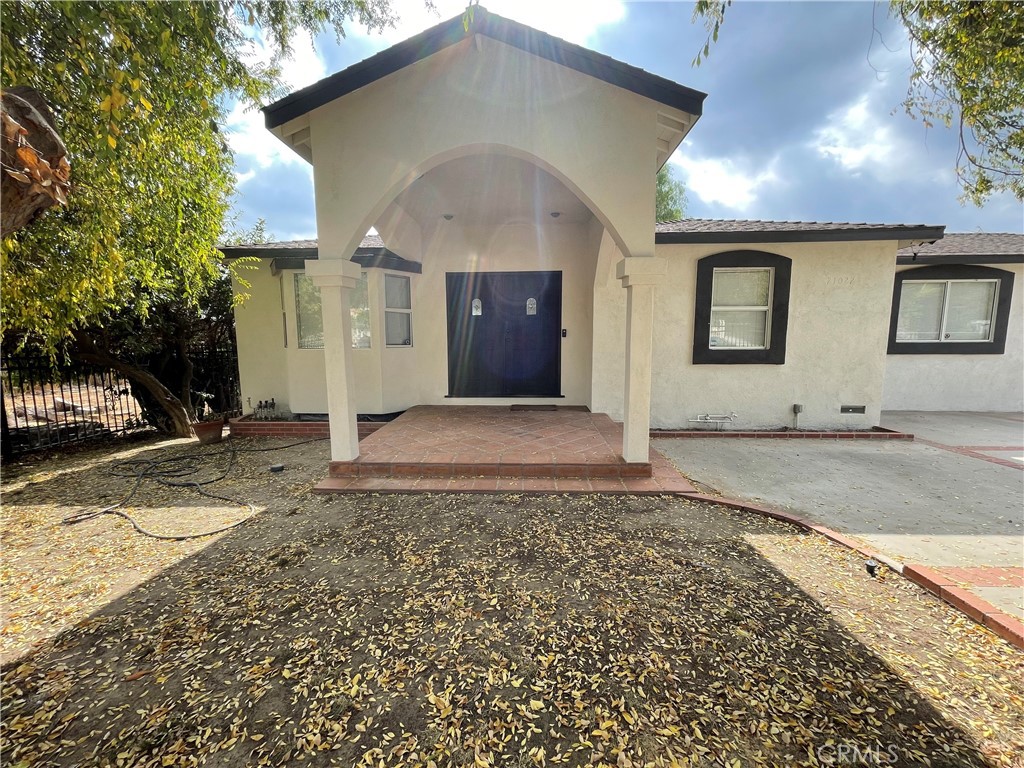 21022 San Jose Street, Chatsworth, CA 91311