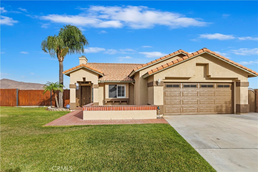 4296 Estrada Drive, Jurupa Valley, CA 92509