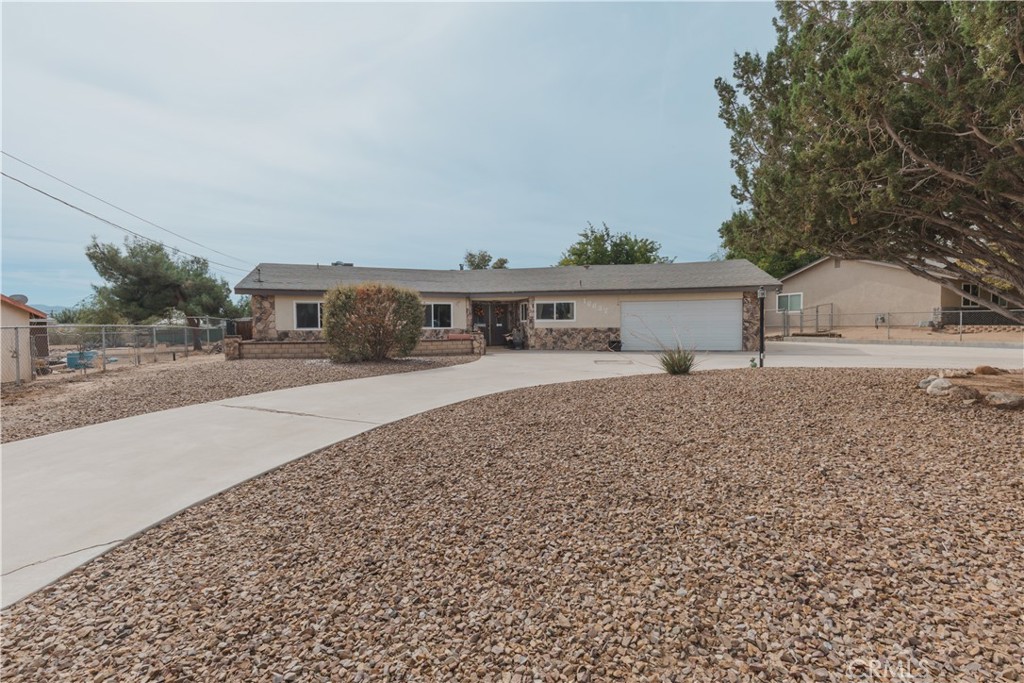 16637 Mesquite Street | Similar Property Thumbnail