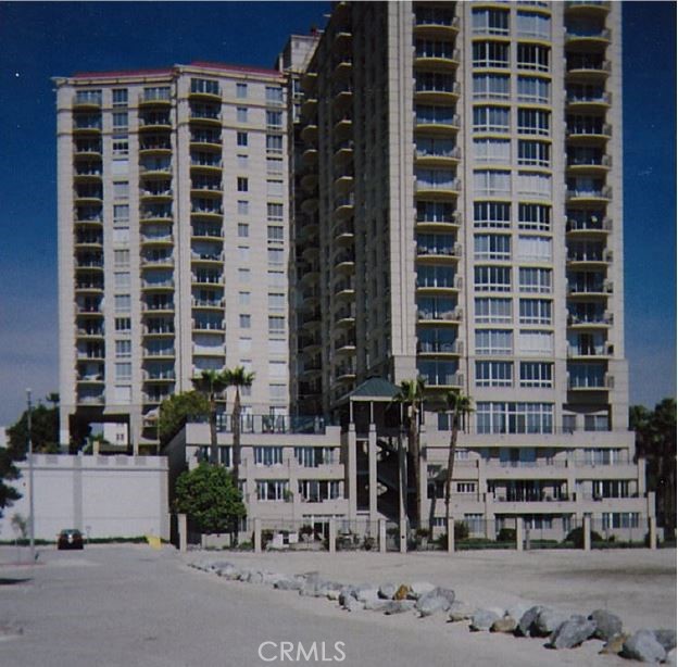 850 E Ocean Boulevard, #412 | Similar Property Thumbnail 2