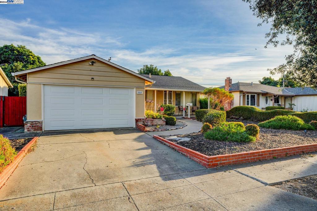 4564 Piper St, Fremont, CA 94538