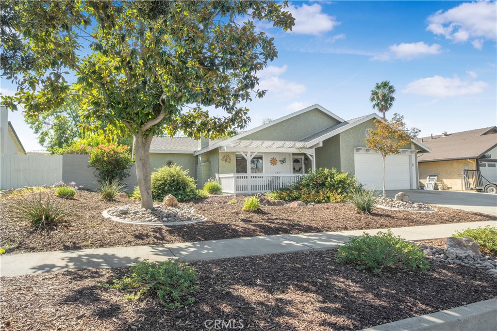 1530 Clock Avenue, Redlands, CA 92374