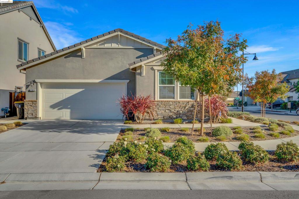 17672 Monroe Drive, Lathrop, CA 95330