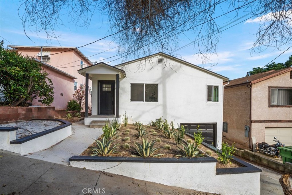 724 Onarga Avenue | Similar Property Thumbnail