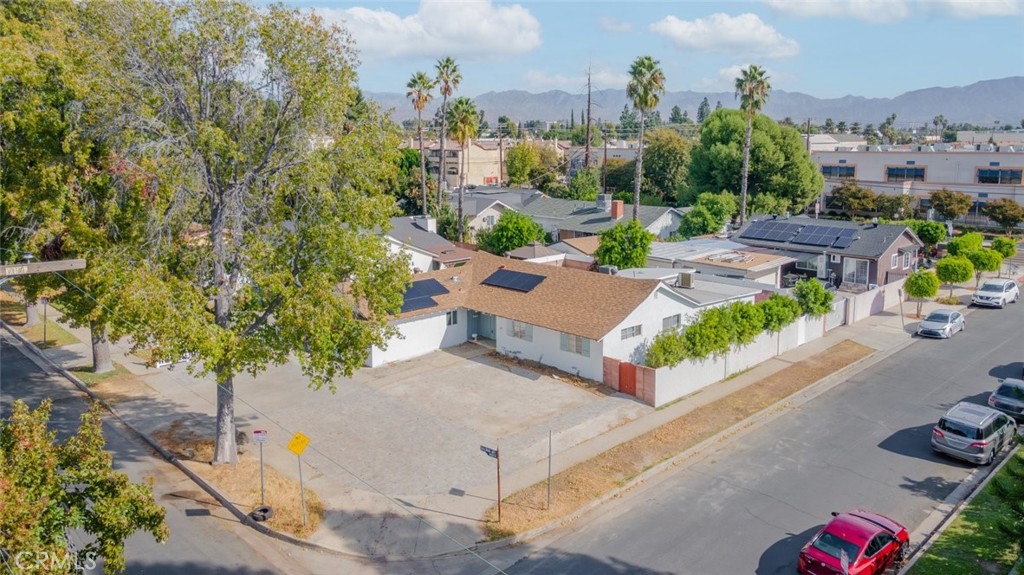 8604 Saloma Avenue, Panorama City, CA 91402