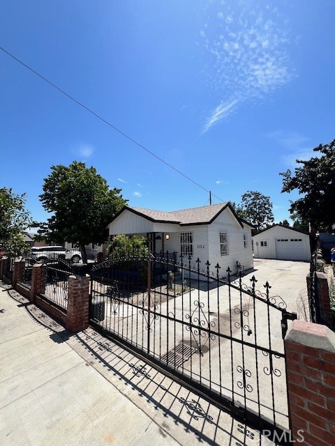 2322 E 130Th Street, Compton, CA 90222