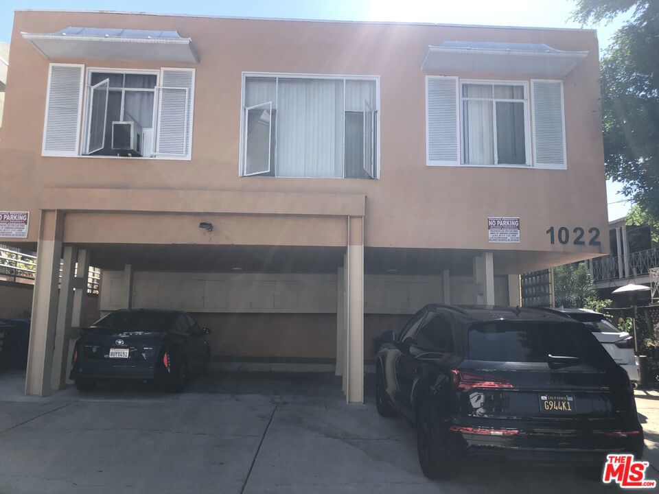 1022 N Croft Avenue, #2, Los Angeles, CA 90069