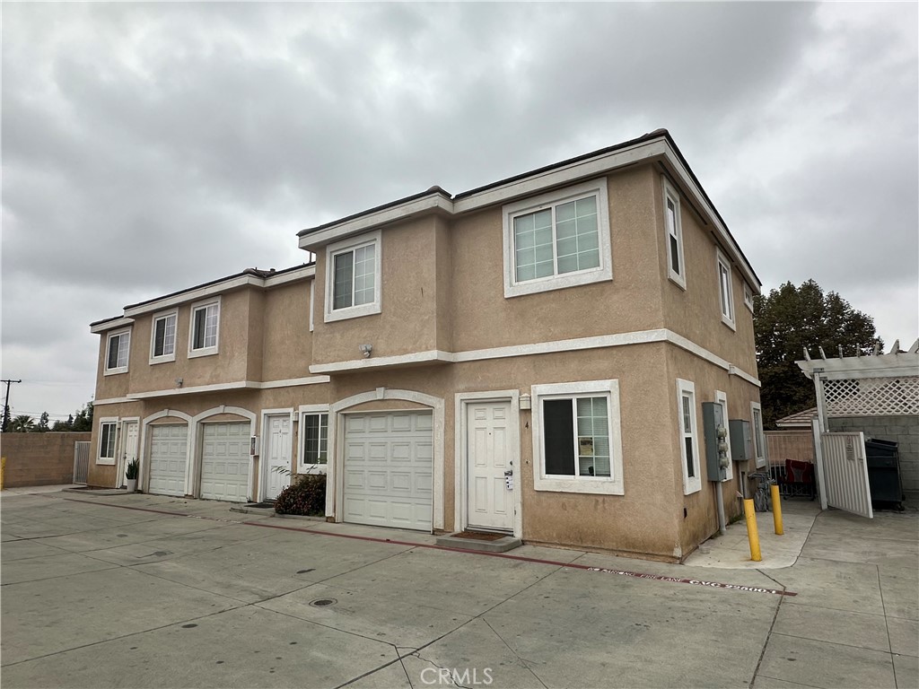 1520 N Palm Avenue, Rialto, CA 92376