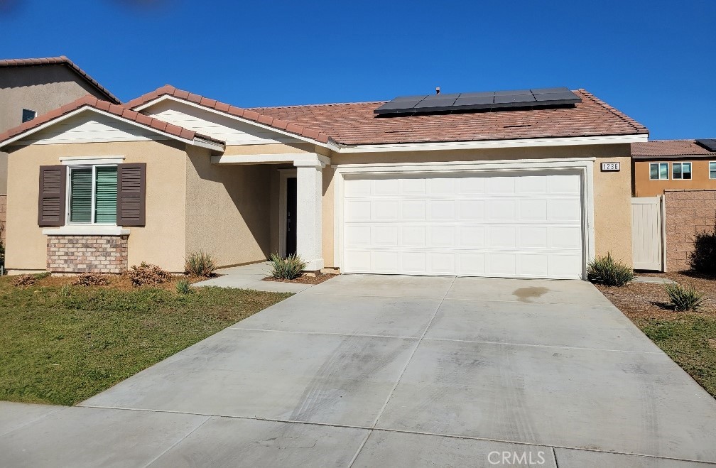 1236 Tribal Avenue, Hemet, CA 92543