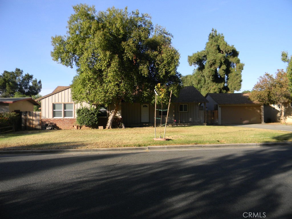 1953 Prince Albert Drive, Riverside, CA 92507