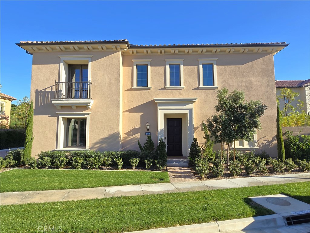 111 Winnett, Irvine, CA 92602