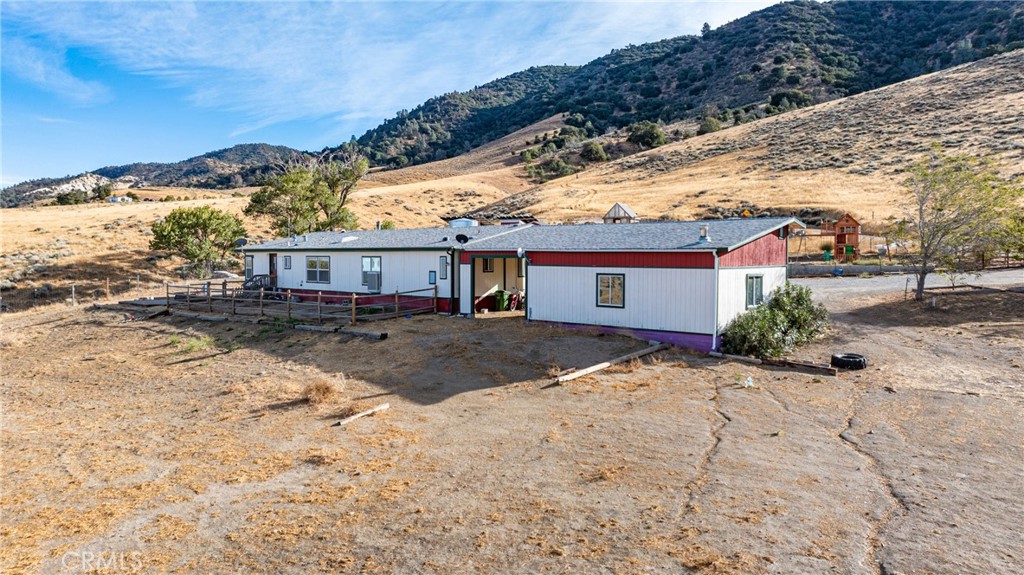 19180 Klamath Road, Tehachapi, CA 93561