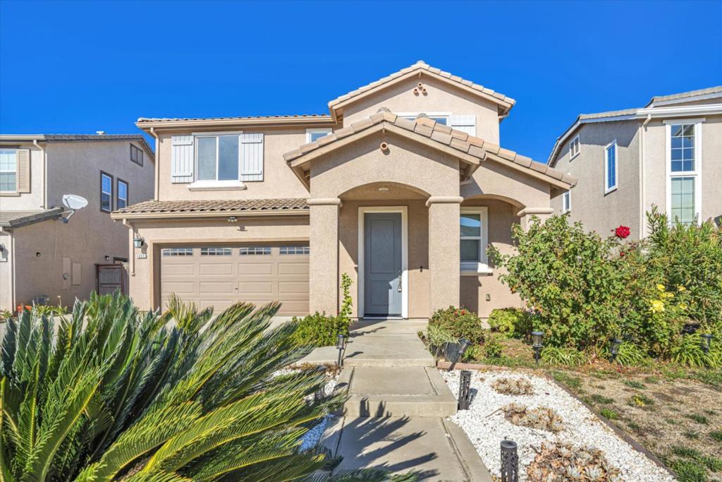 4805 Ammolite Way, Elk Grove, CA 95757