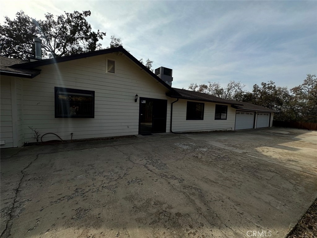 32162 Maranatha Drive, North Fork, CA 93643